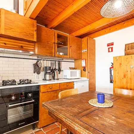 Apartament Beguest Casa Romazeira Typical *